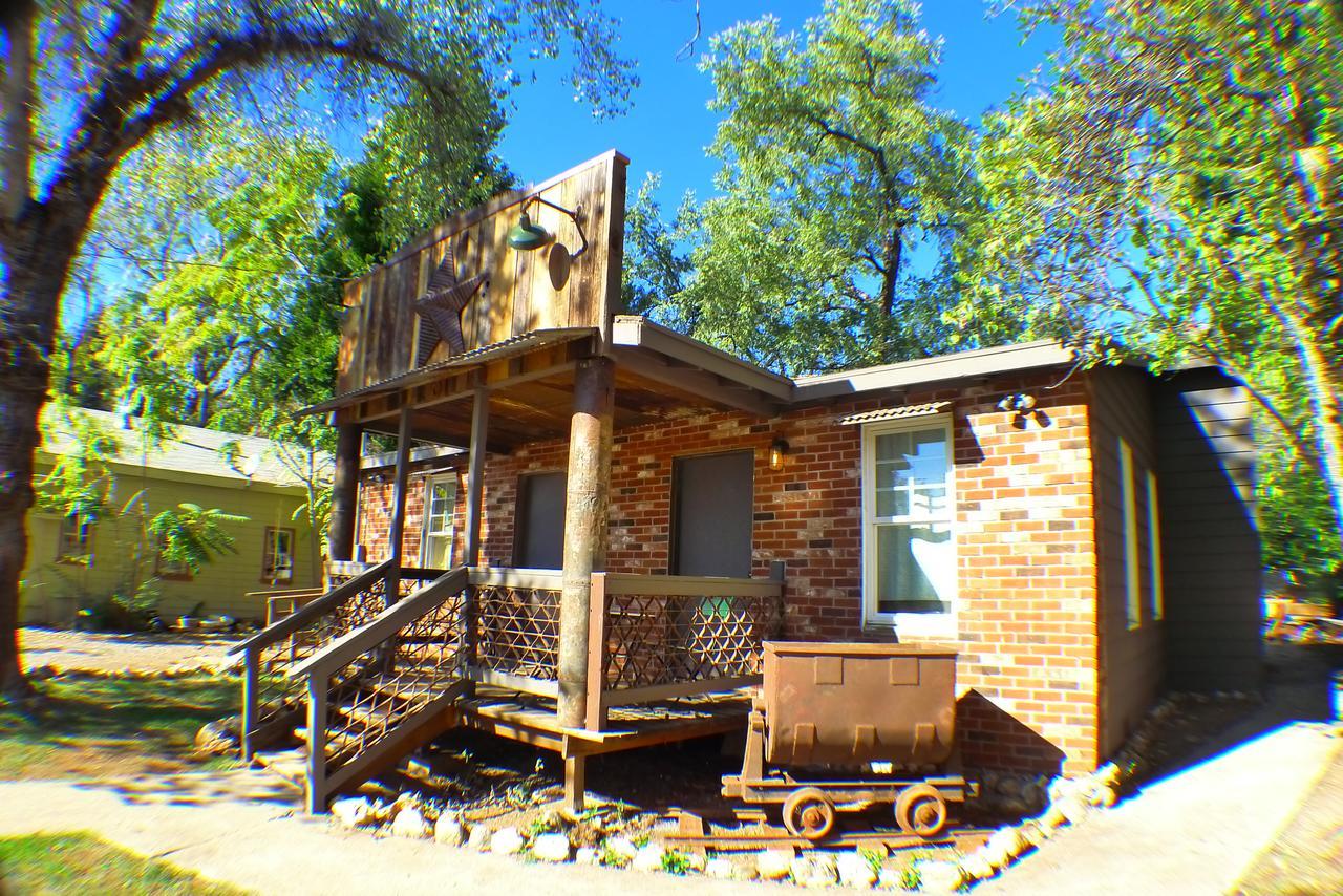 Motel Miner's Camp Foresthill Exterior foto